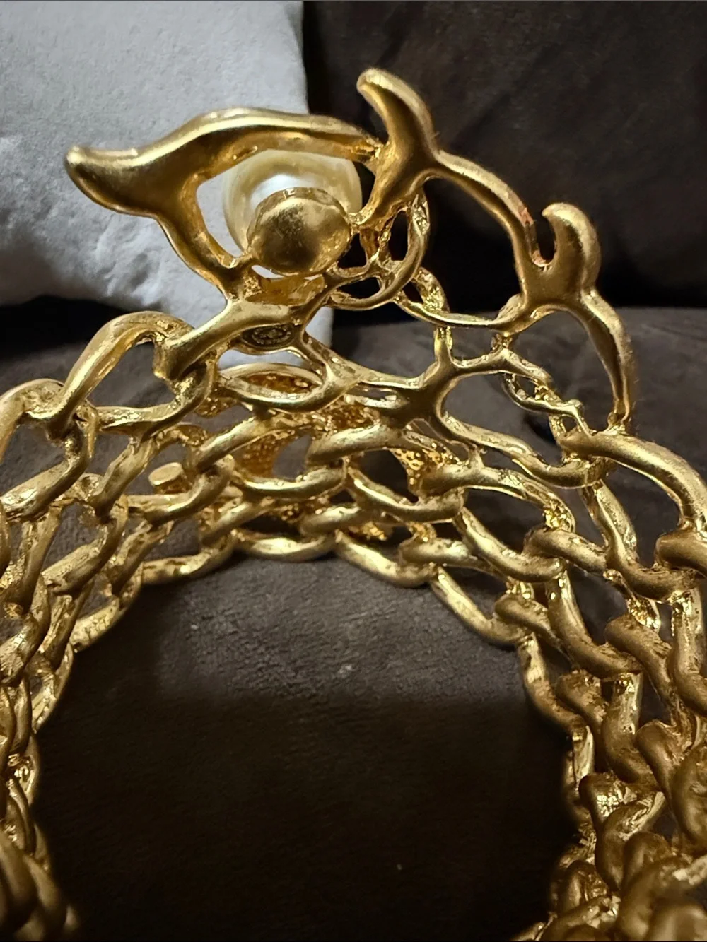 CHANEL statement gold
